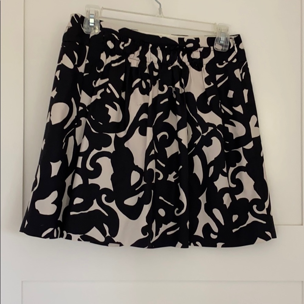 Jcrew black and white mini skirt size 2